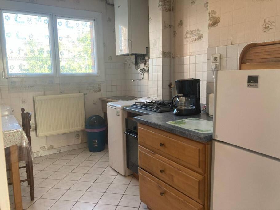 Appartement T2 Lumineux Chu Stade Gaston Gerard 2 Nuits Minimum Dijon Exterior foto