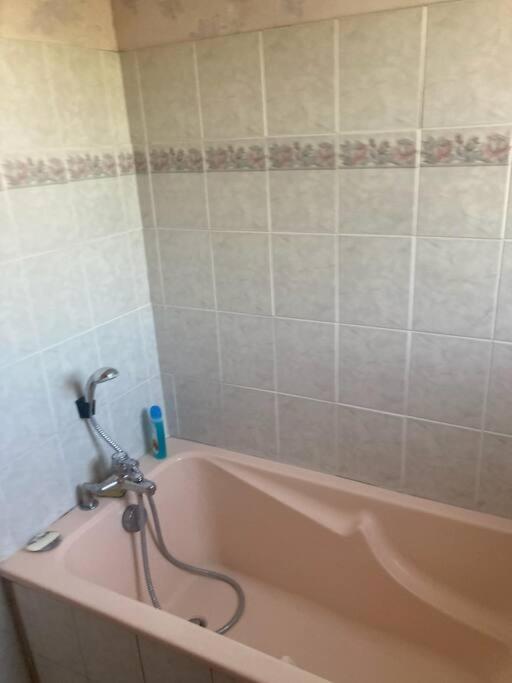 Appartement T2 Lumineux Chu Stade Gaston Gerard 2 Nuits Minimum Dijon Exterior foto